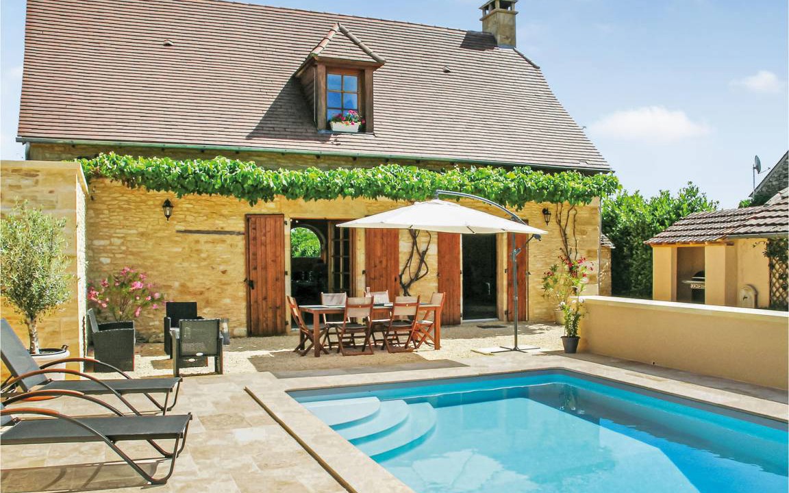 Saint-Amand-de-Coly House | 92 m² House ∙ 2 bedrooms ∙ 4 guests