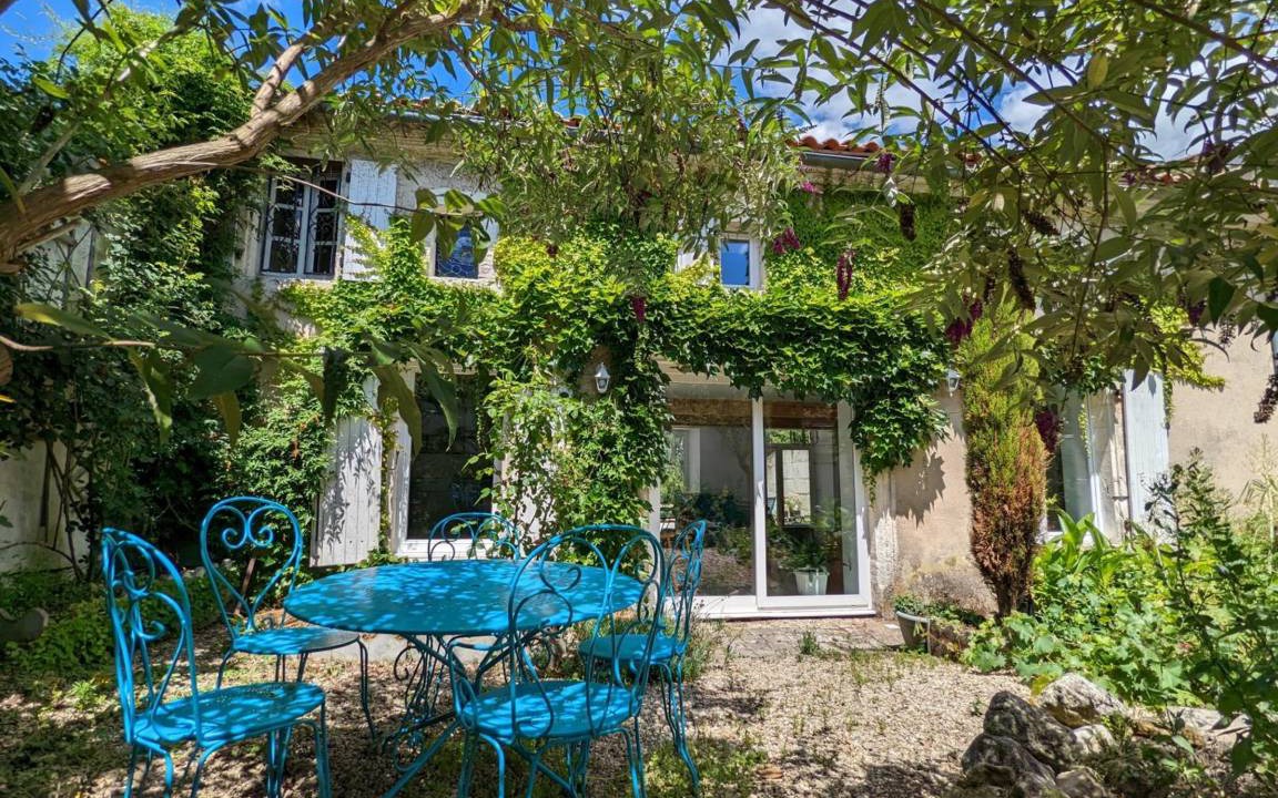 Graves-Saint-Amant Cottage | 95 m² Cabin ∙ 3 bedrooms ∙ 5 guests