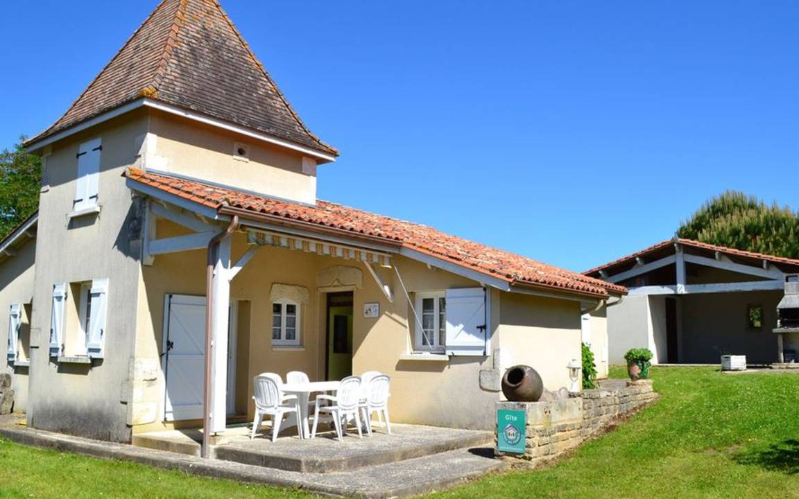 Sauvignac Cottage | 95 m² Cabin ∙ 3 bedrooms ∙ 6 guests