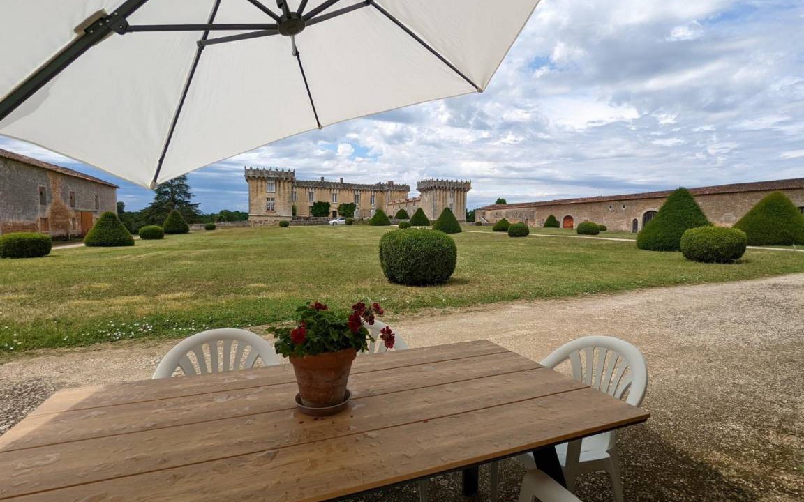 Cherves-Richemont Cottage | 98 m² Cabin ∙ 2 bedrooms ∙ 5 guests