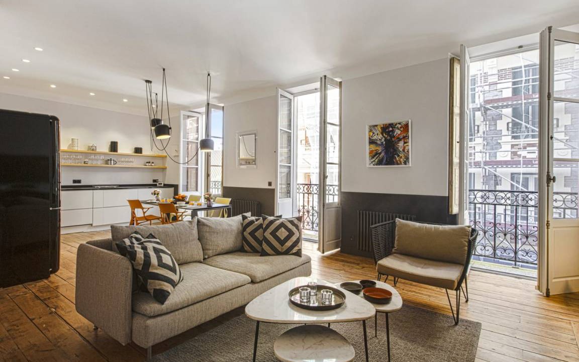 Biarritz City Centre Apartment | 99 m² Apartment ∙ 3 bedrooms ∙ 6 guests