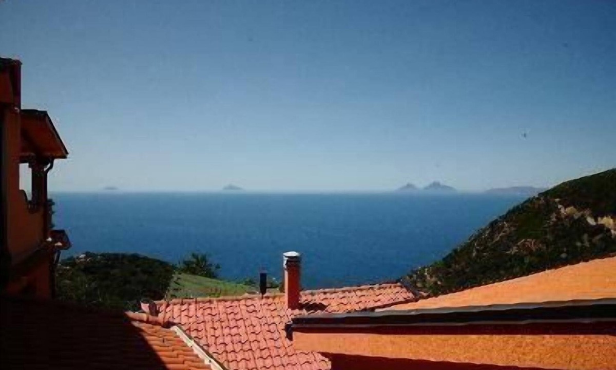 Santo Stefano Apartment | Almond Tree Apartment
