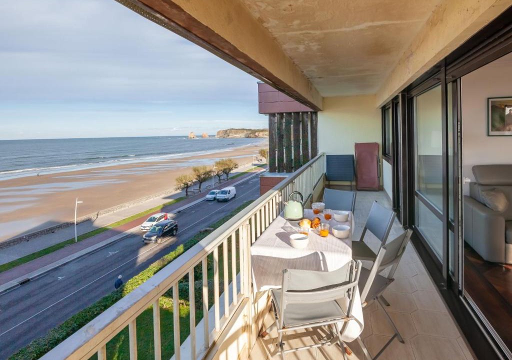 Hendaye Apartment | Apartment Atlanta by Interhome
