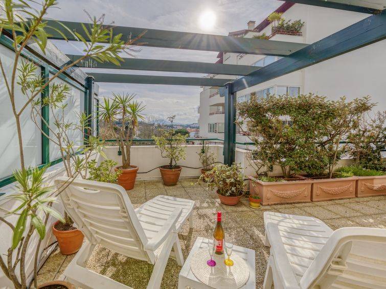 Biarritz Apartment | Apartment Les Jardins Victoria in Biarritz - 6 persons, 3 bedrooms