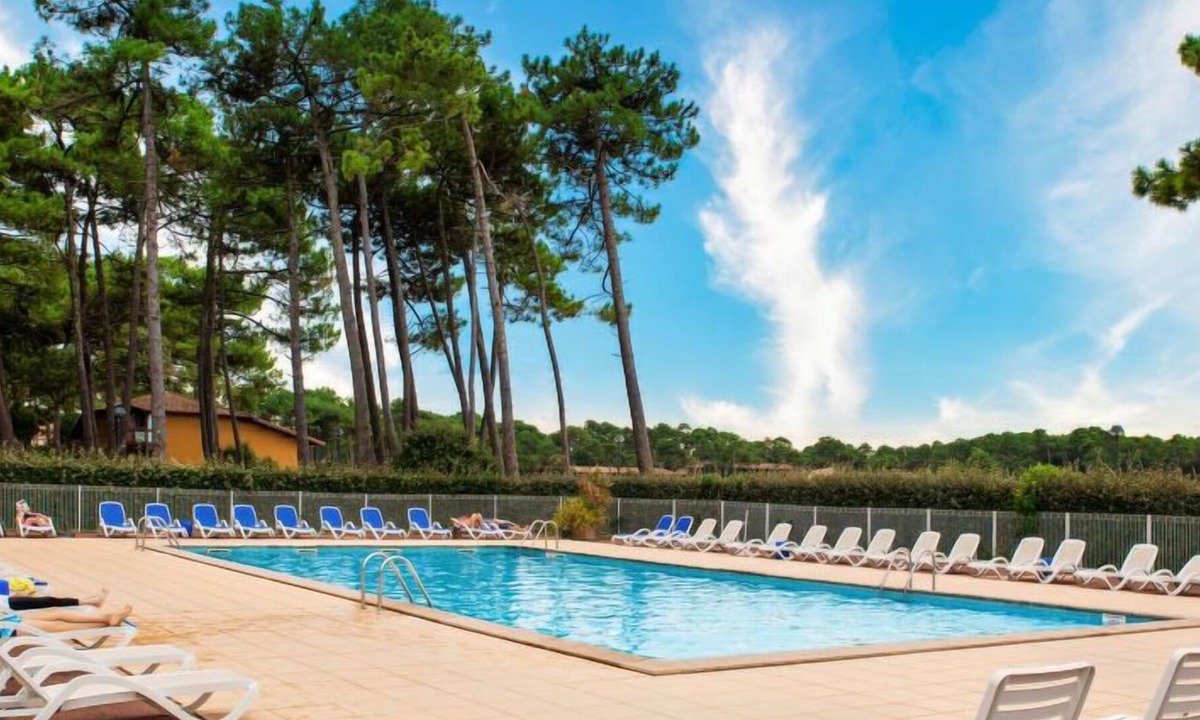 Soustons Apartment | Apartment Sowell Family Pignada Plage (SOU302) in Soustons - 6 persons, 2 bedrooms