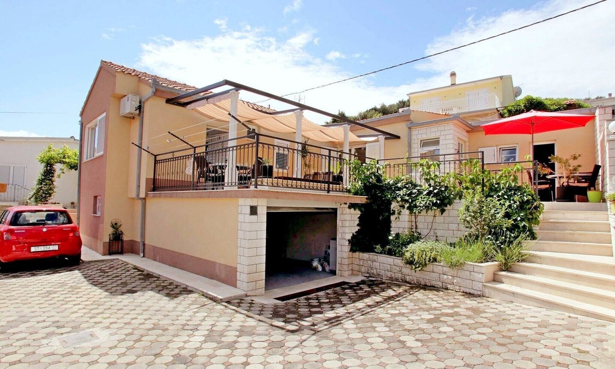Apartments Jozo Trogir | Municipality of Trogir
