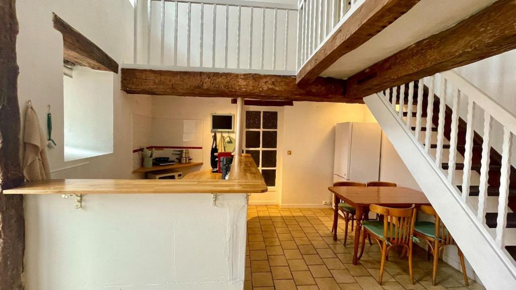 Aubeterre-sur-Dronne Apartment | Appartement Saint Jaques