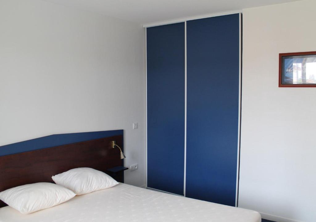 La Roche-Posay Apartment | Appartement La Roche-Posay, 3 pièces, 5 personnes - FR-1-541-66