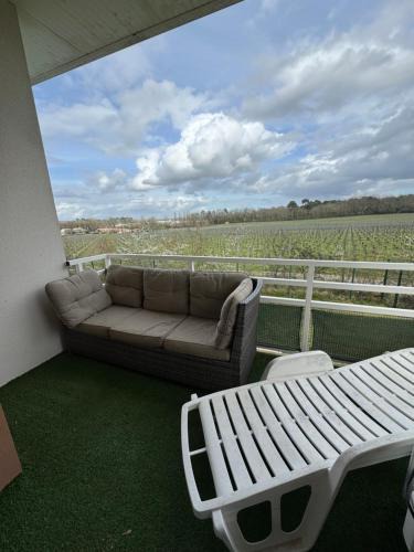 Martillac Apartment | Appartement vue pano sur vignes