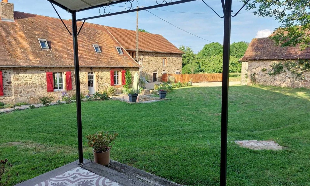 Saint-Yrieix-la-Perche Cottage | At the gateway to the Périgord, your vacations in the countryside