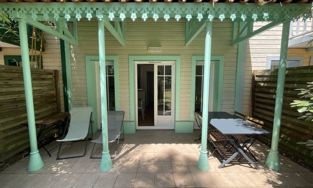 Lacanau-Ocean House | Attached house for 4 people, tourist residence with collective heated pool, Lacanau Ocean
