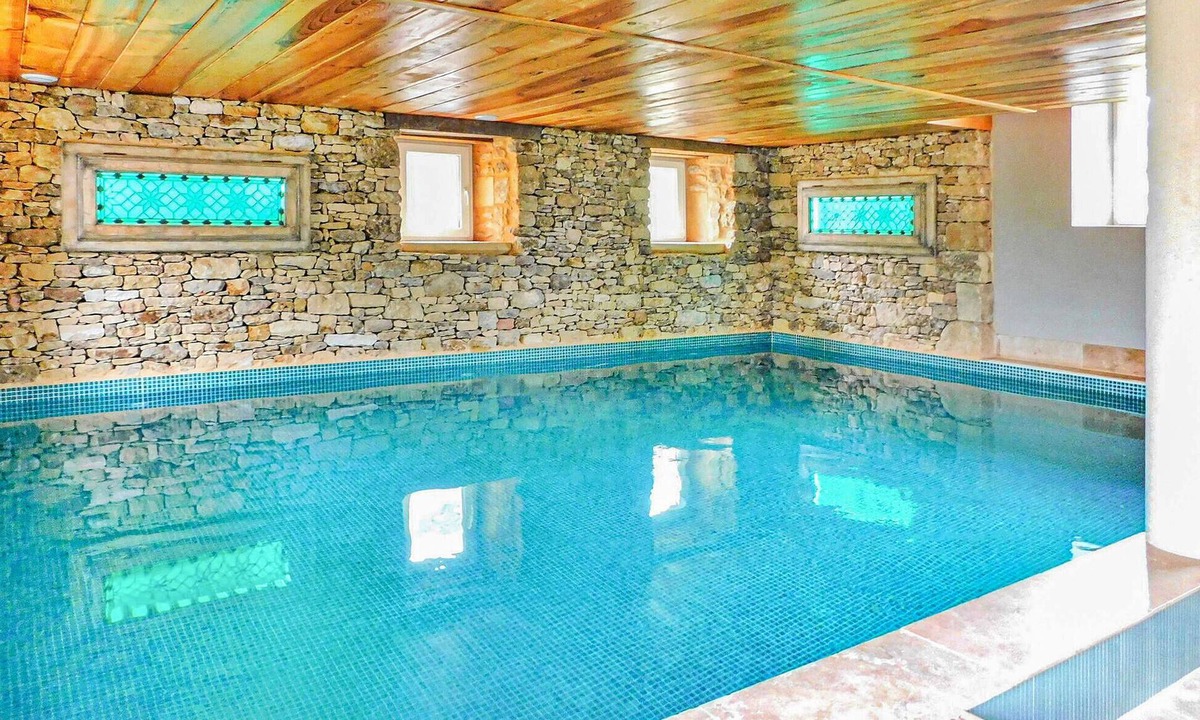 La Chapelle-Aubareil House | Awesome home in La Chapelle-Aubareil