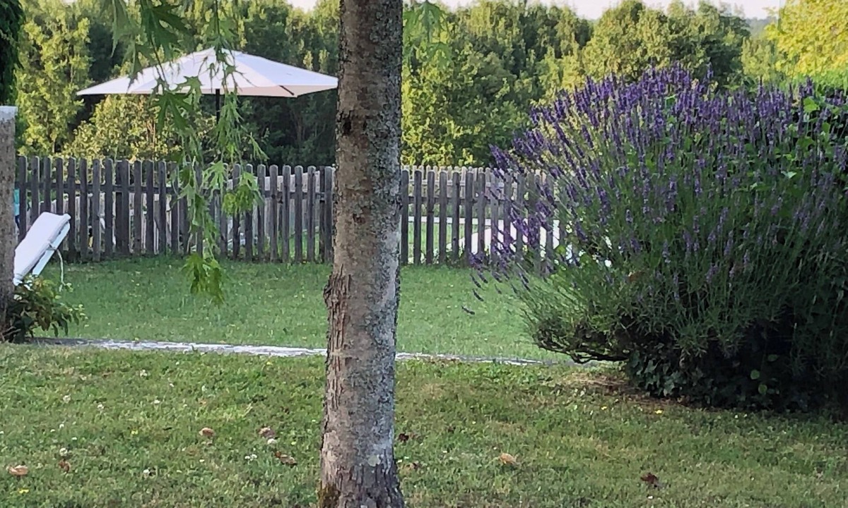 Saint-Michel-de-Montaigne House | Beautiful Farm 16E Century Next to Montaigne Castle