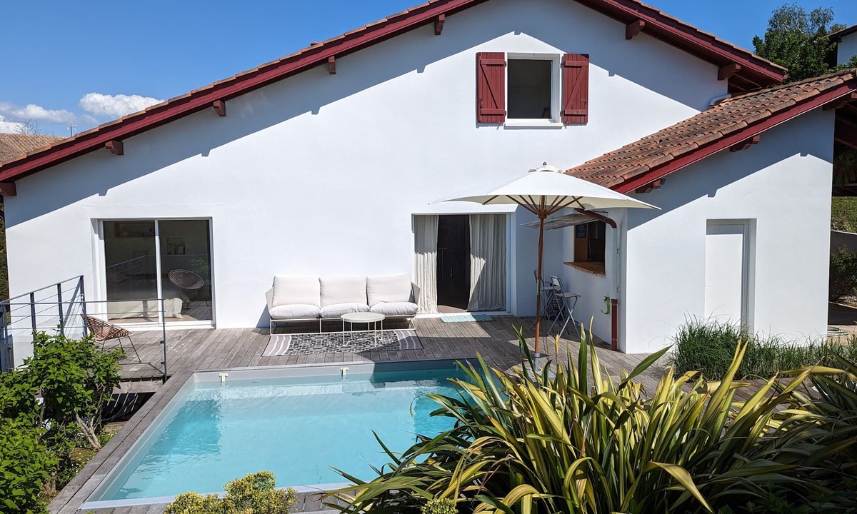 Bassussarry House | Beautiful and large neo-Basque house with heated swimming pool, not overlooked.