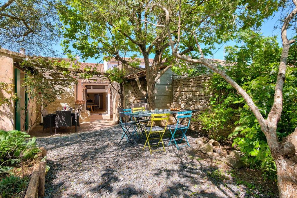 Le Bois-Plage-en-Re House | Belle maison avec jardin ombragé pour 11