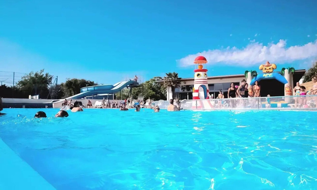 Domino House | Camping L'Anse Des Pins * - Mobil-home Relax TV 3 Rooms 4/6 People