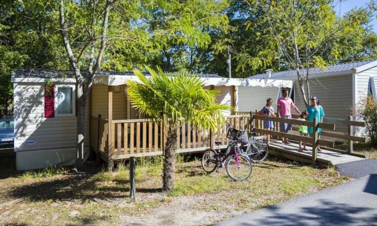 Claouey House | Camping - Funpass - Parc aquatique - ccaehaa