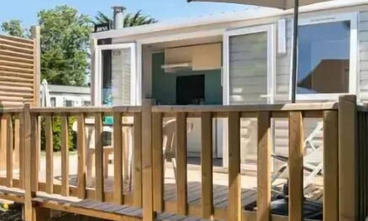 Ars-en-Re House | Camping Romanée Le Campiotel des Dunes * - Comfort mobile home 2 rooms 2 people