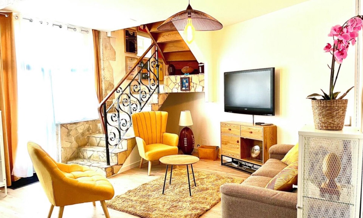 Biras House | Caporizon - Superbe Gîte au Coeur du Périgord Déco Rugby