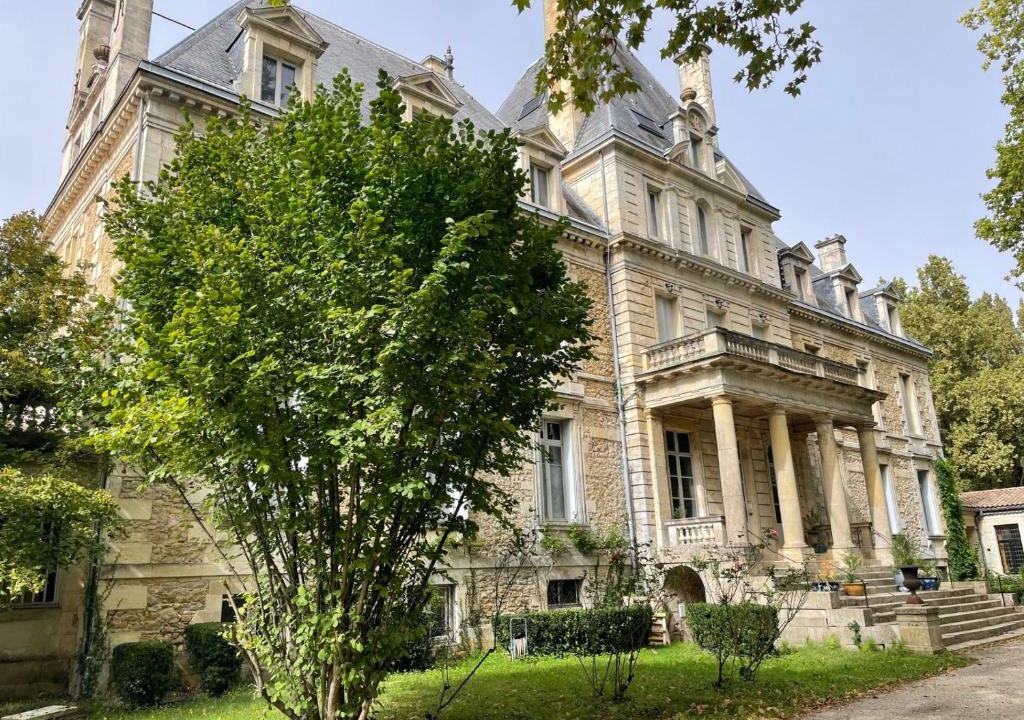 Langon Bed & Breakfast | Château de Respide