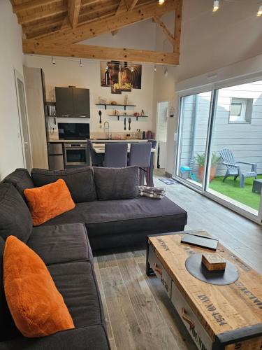 Cognac Apartment | Chai Callie, ancien Chai meublé