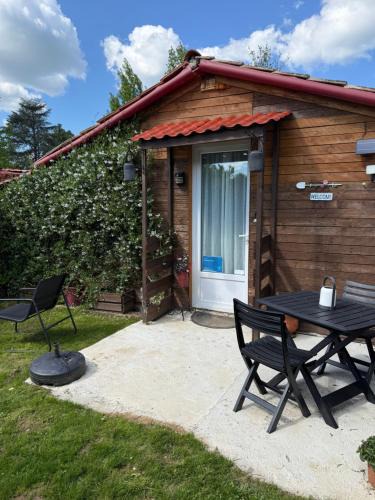 Saint-Agne Ski Chalet | Chalet de campagne en Dordogne avec piscine