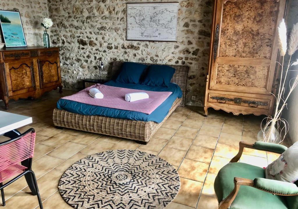 Quincay Bed & Breakfast | Chambre indépendante