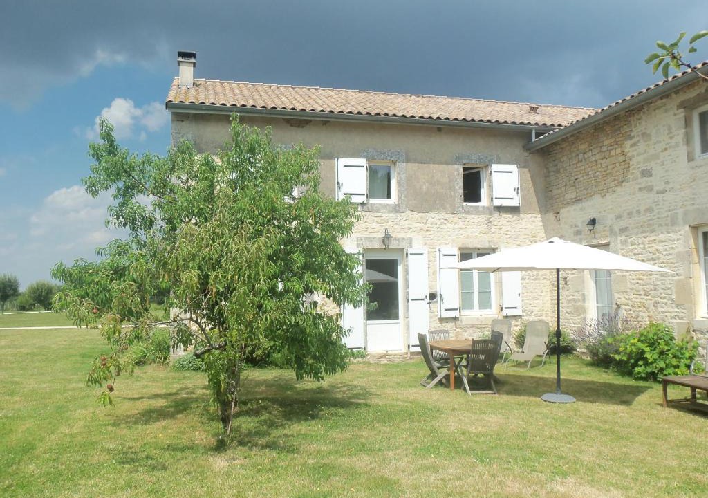 Bernac House | Charente Gite - 2 chambres