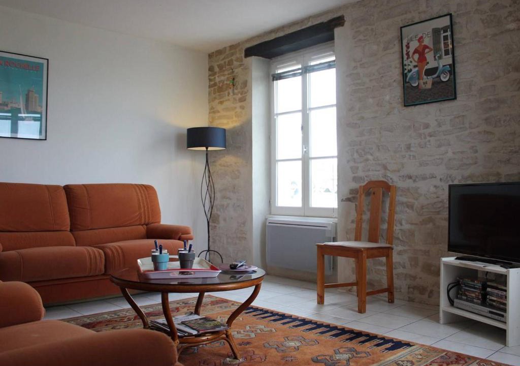 Saint-Martin-de-Re Apartment | Charmant 2 Pièces au Cœur de Saint-Martin, Proche Port et Commerces - FR-1-246C-10