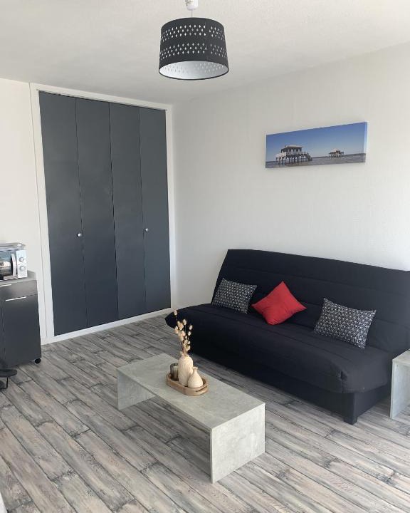Andernos-les-Bains Apartment | Charmant studio lumineux avec balcon centre-ville proche plage