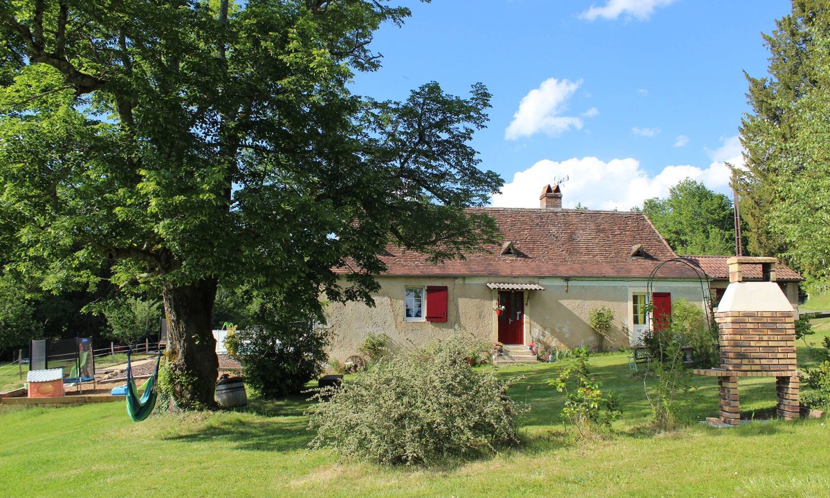 Saint-Pierre-de-Chignac House | Charming cottage with swimming pool in lush greenery in the heart of Périgord