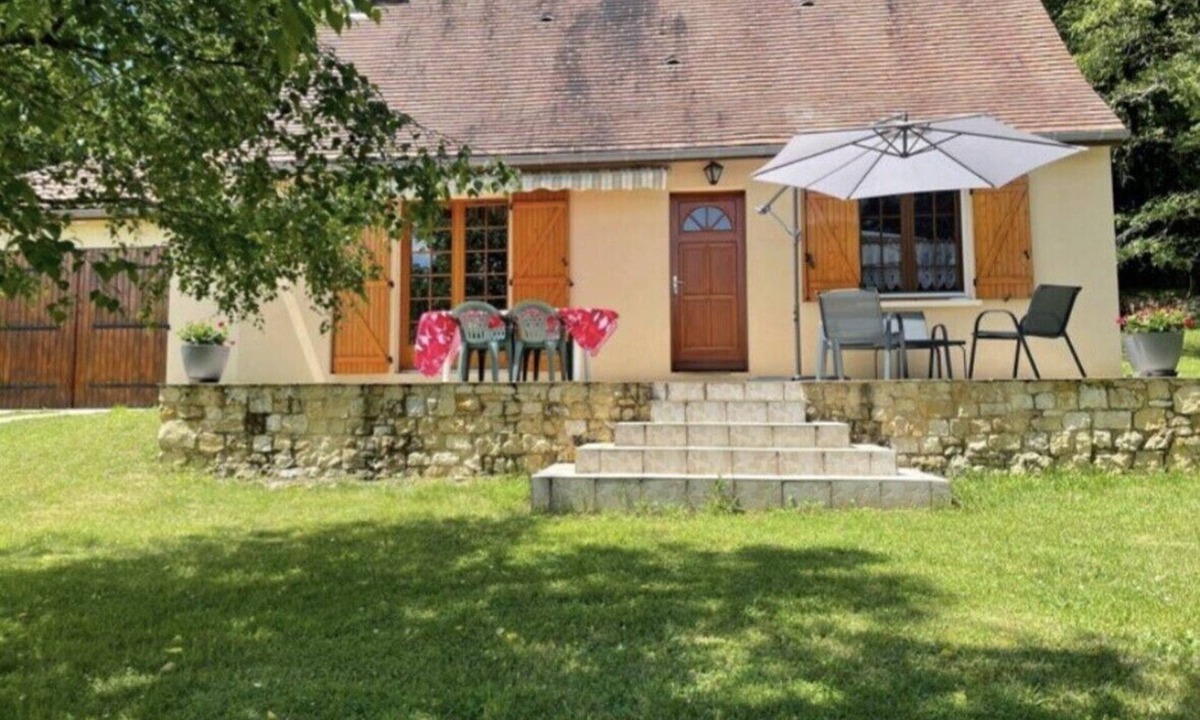 Mauzac-et-Grand-Castang House | Charming Périgord house with above-ground pool