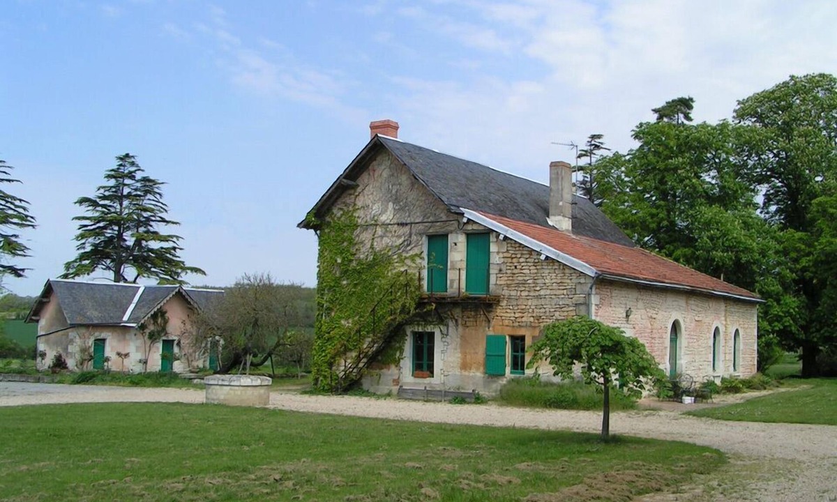 Ternay House | Charming all comfort Gite in the park of the Loire Valley château