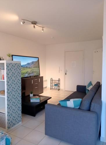 Libourne Apartment | Charming apartment overlooking vineyard in Libourne