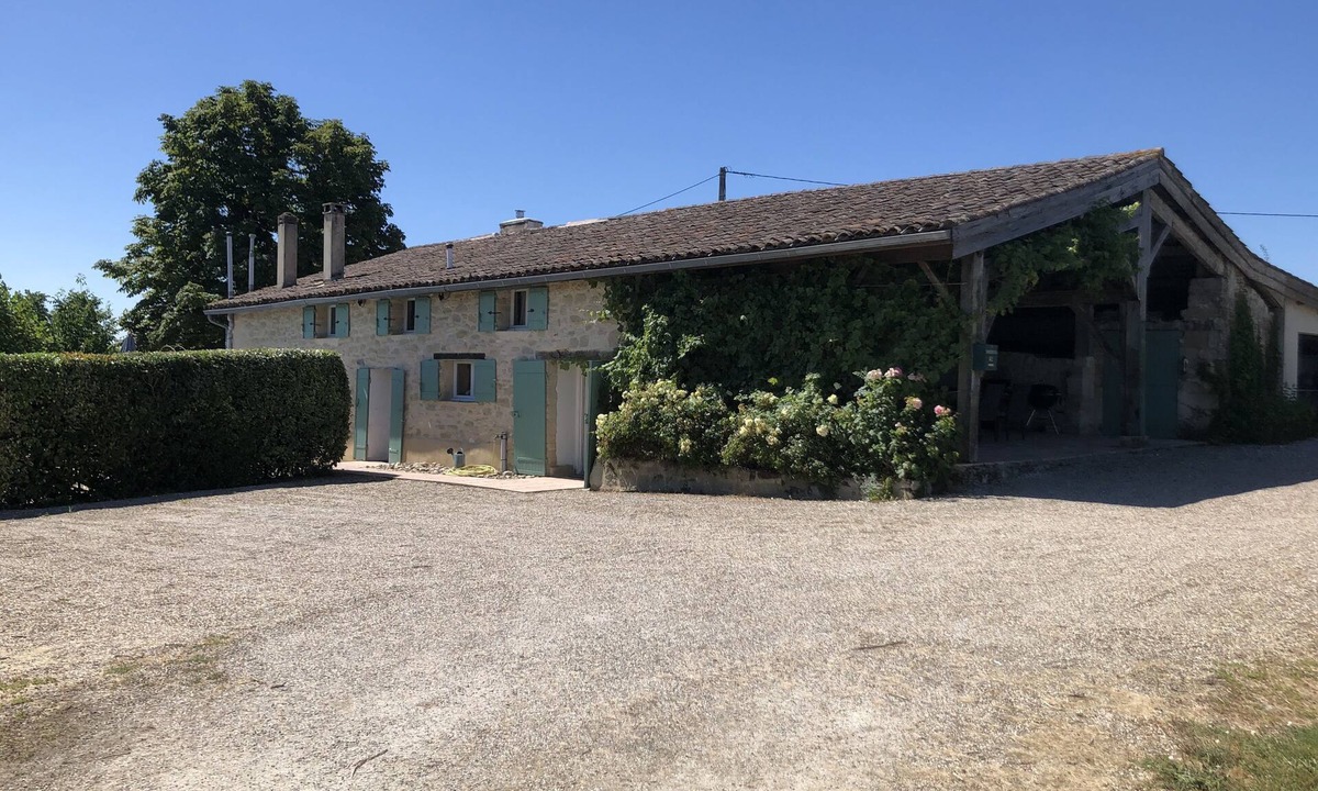Monteton Other | Charming farmhouse with private pool in secluded location.