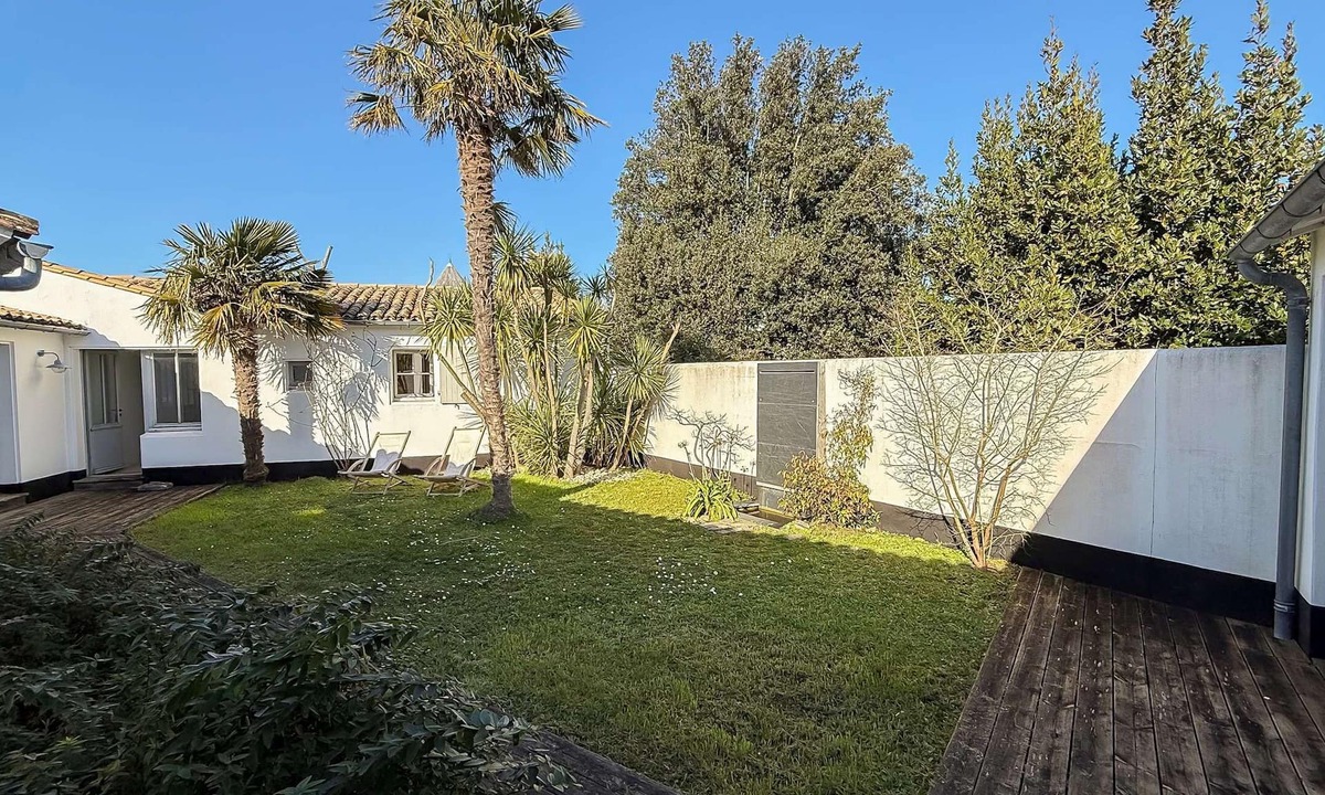 Les Portes-en-Re House | Charming house a stone's throw from the beach