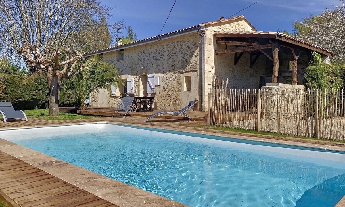 Pugnac House | Charming house in the countryside with swimming pool