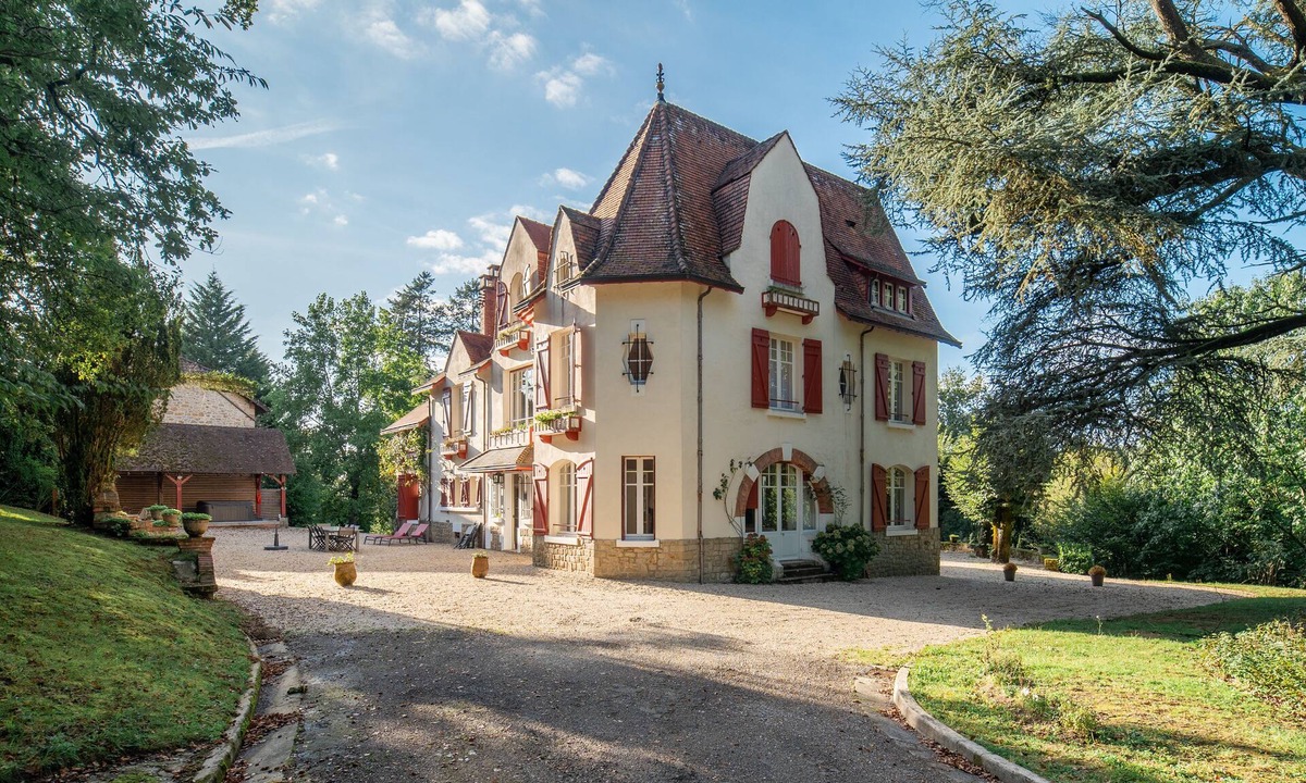 Saint-Gence House | Charming residence in a park of ancient trees with swimming pool and Jaccuzi