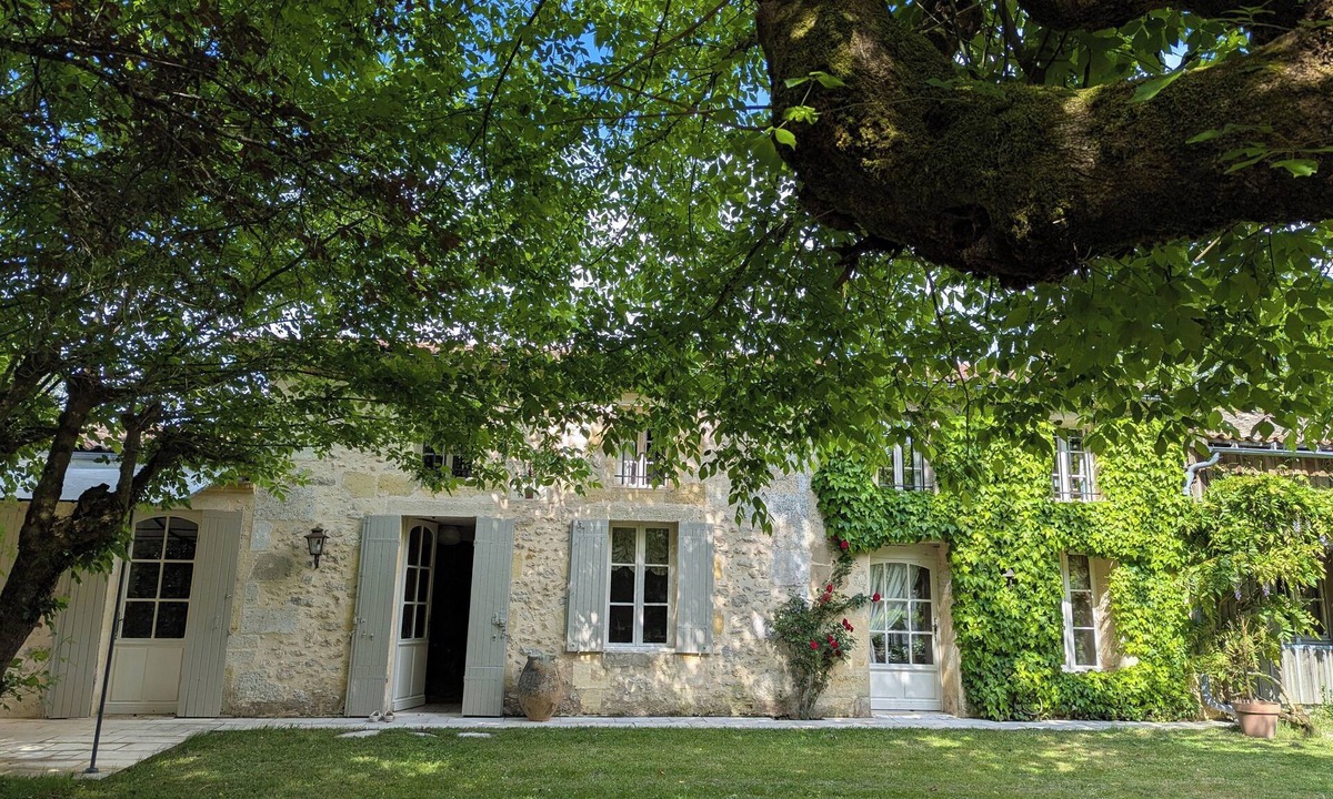Saucats House | Charming stone house Charming Girondine house
