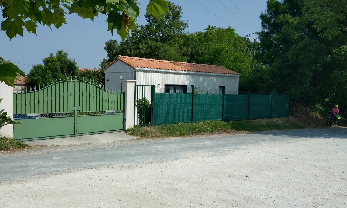 Sainte-Soulle Apartment | Comfortable wood-frame studio for 2 people 15 mins from La Rochelle