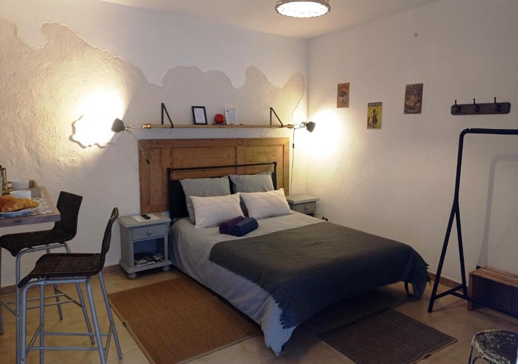 Eyragues Apartment | Comme un petit gîte au coeur du vieux village