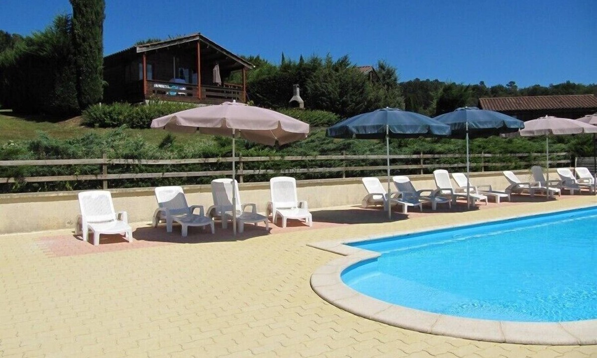Terrasson-la-Villedieu Ski Chalet | Conditioned and quiet cottage with heated pool, for 5 people, 2 bedrooms