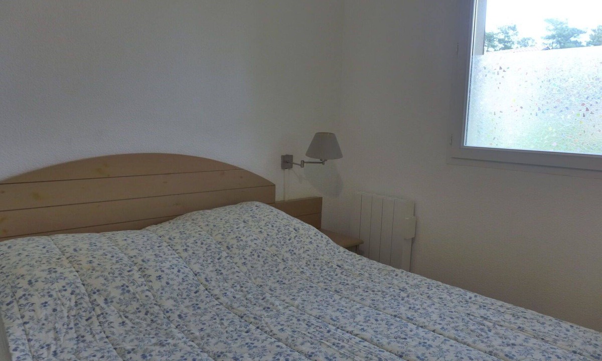 Ondres Apartment | Cosy apartment for 4 guests with WIFI, pool, TV and terrace