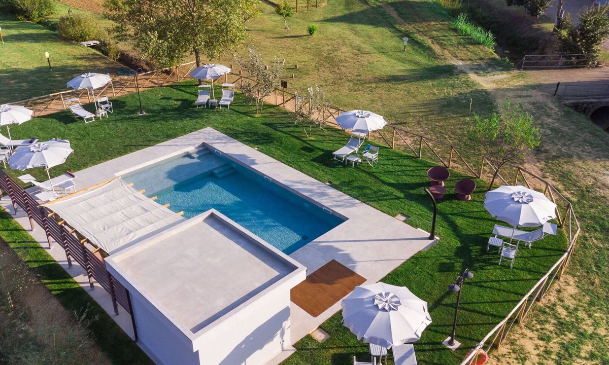 Larciano House | Cosy apartment in villa for 4 guests with pool, A/C, WIFI and TV