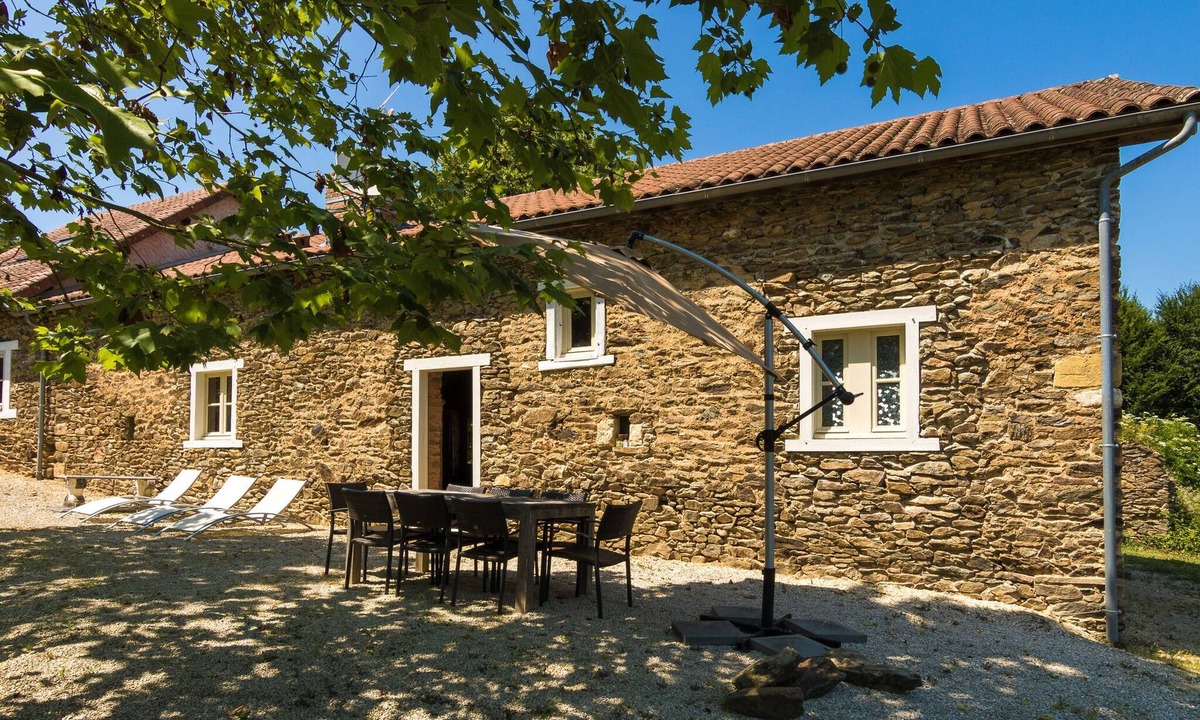 Chalais Cottage | Cottage in Chaleix near Forest & Lake