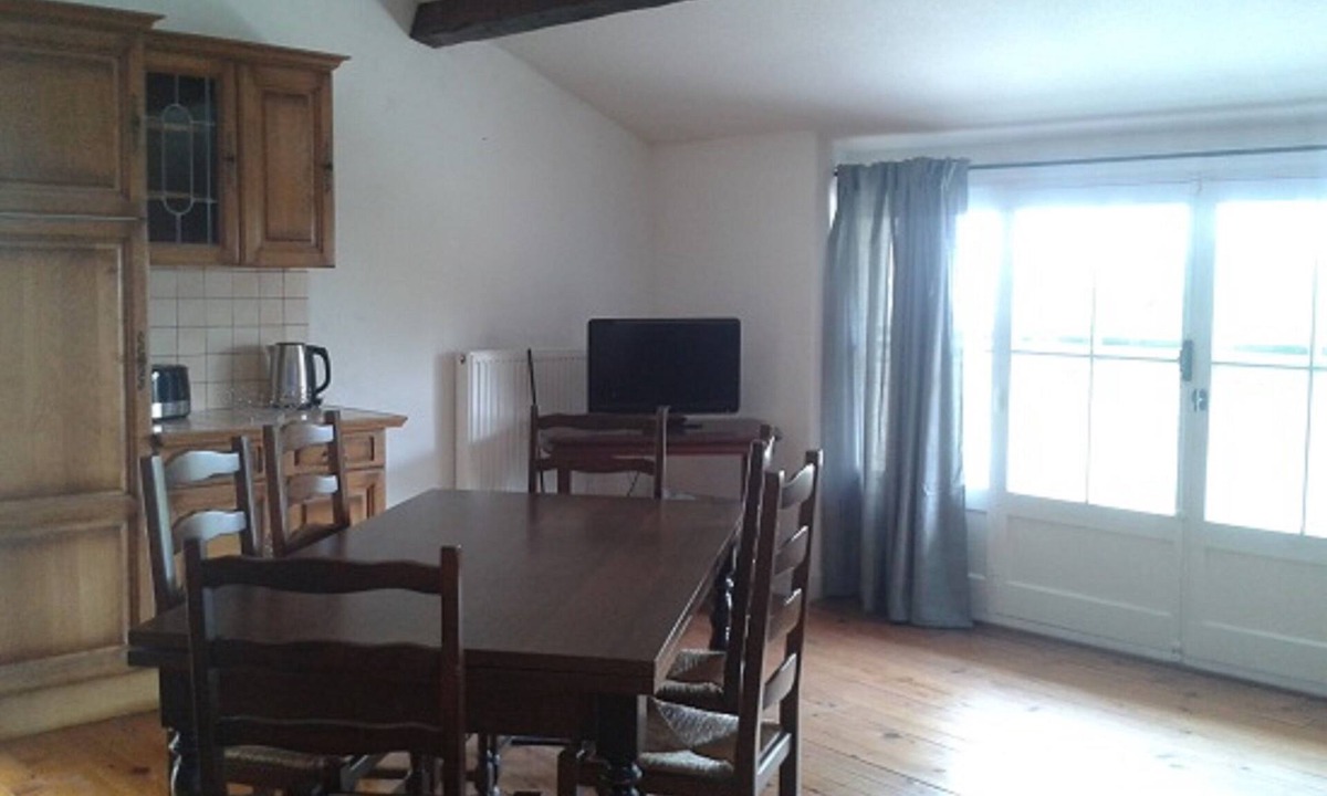 Clairac House | Cottage T4 (3 double beds) terrace & pool, in the outbuildings of Château Marith