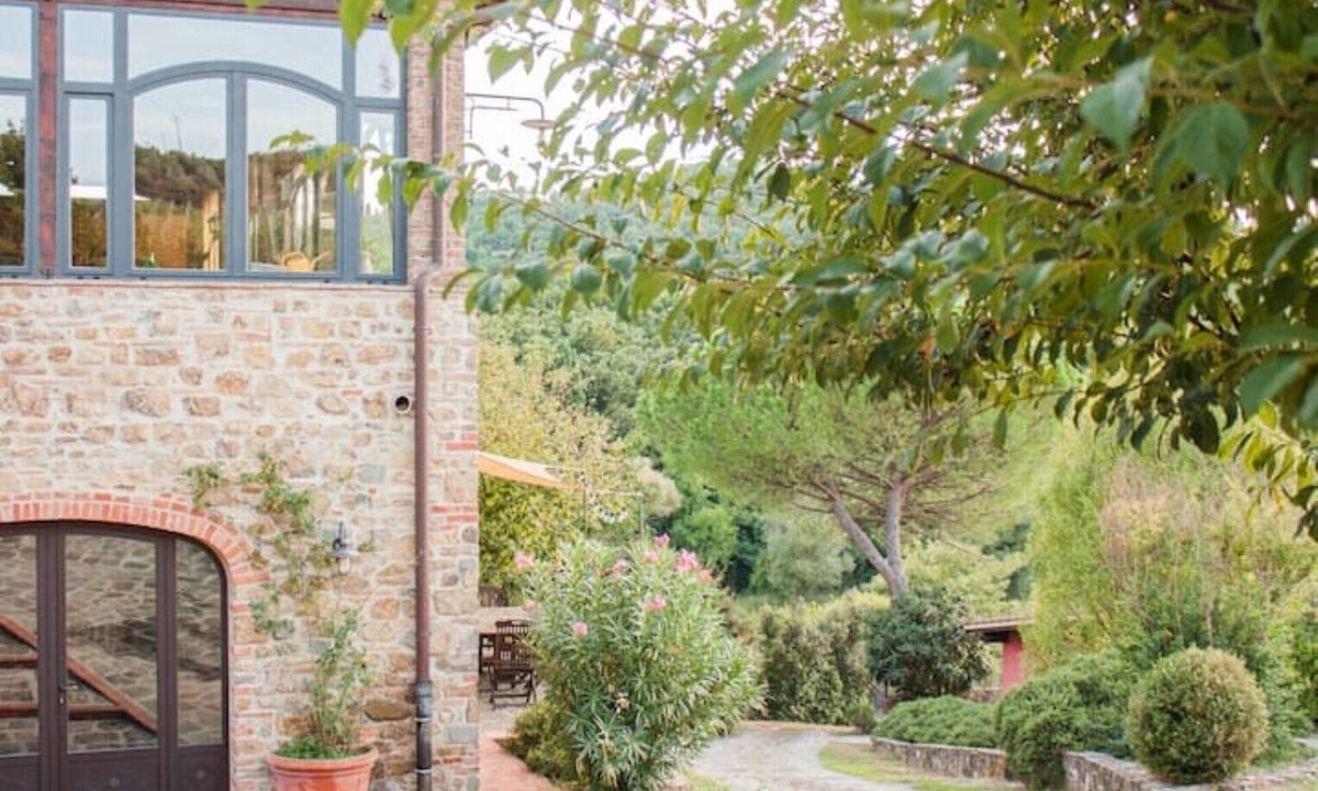 Carmignano Villa | Country house near Florence with panoramic pool and outbuilding
