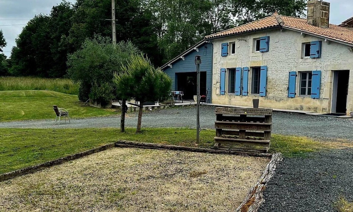 Villexavier House | Country house with jacuzzi and pétanque court