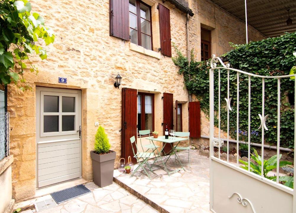Sarlat-la-Caneda Historic Center House | Cozy cottage with garden in Sarlat medieval centre