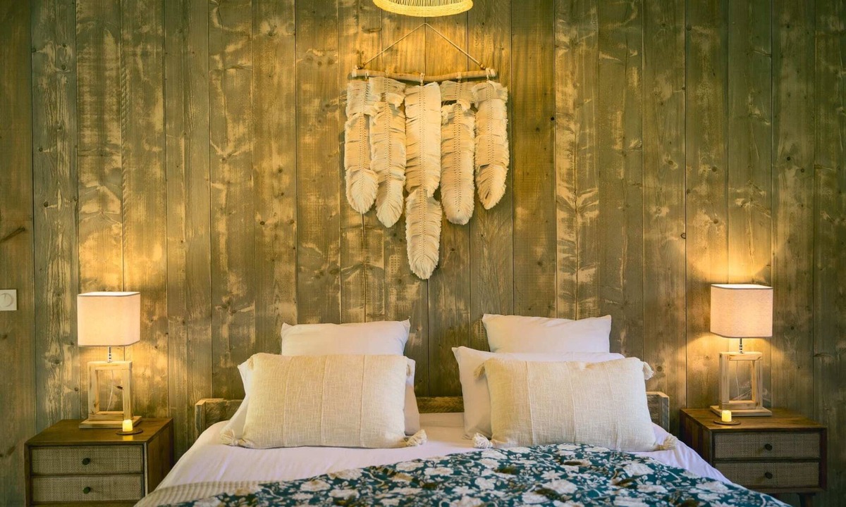 Moncontour House | Divine